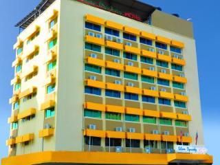 Silam Dynasty Hotel Lahad Datu Eksteriør billede